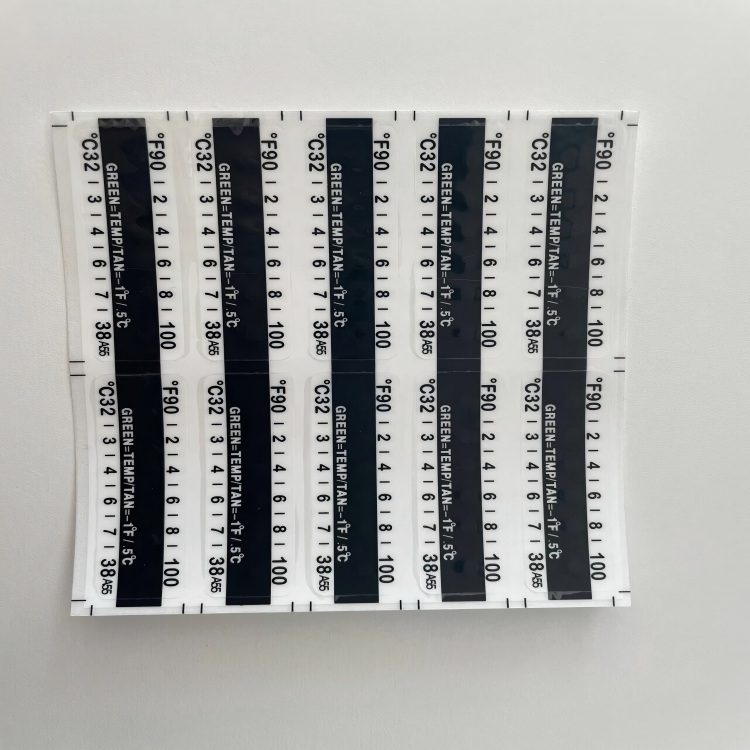 LCD Stick On Thermometer Strip for Urine Cup