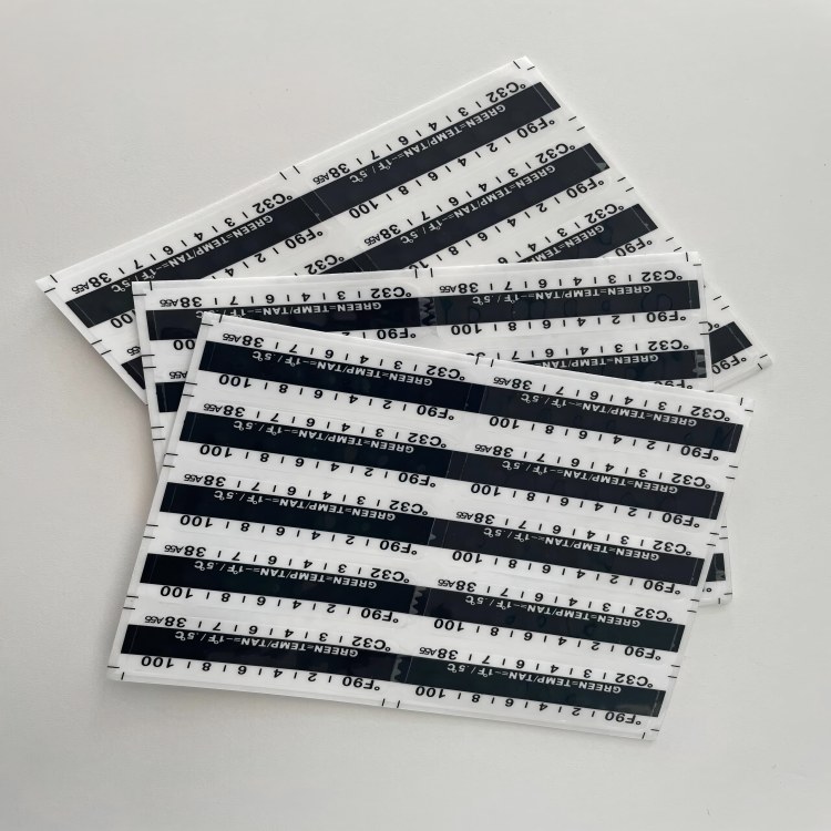 LCD Stick On Thermometer Strip for Urine Cup