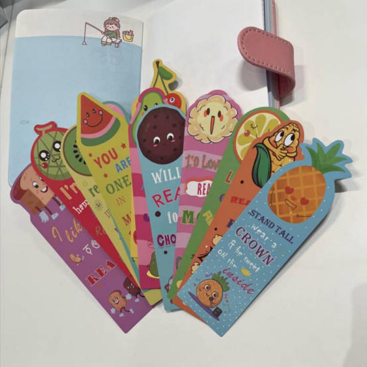 Flavorful Bookmarks Enhance Children's Interest in Reading (2)