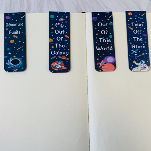 Precisely Mark Magnetic Bookmarks to Protect Books